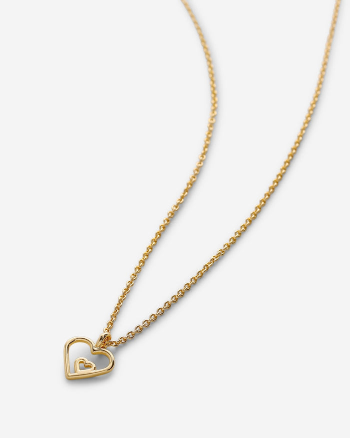 Bryan Anthonys Always In My Heart Gold Necklace Macro
