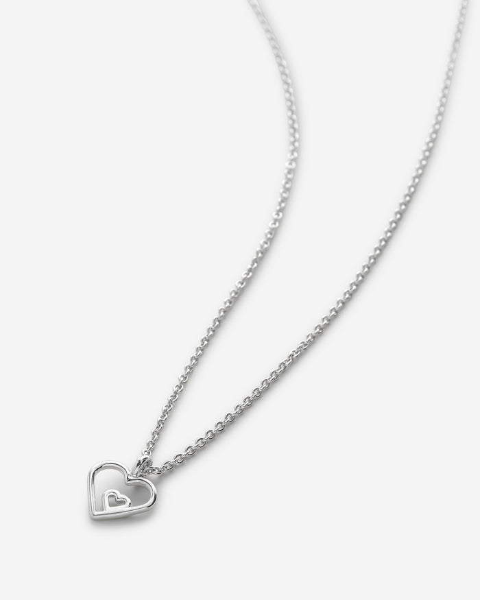 Bryan Anthonys Always In My Heart Silver Necklace Macro