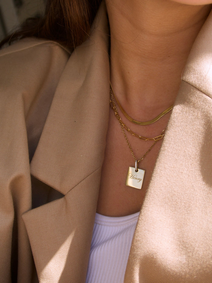 Bailey rectangle pendant necklace engraved with a name or sentiment