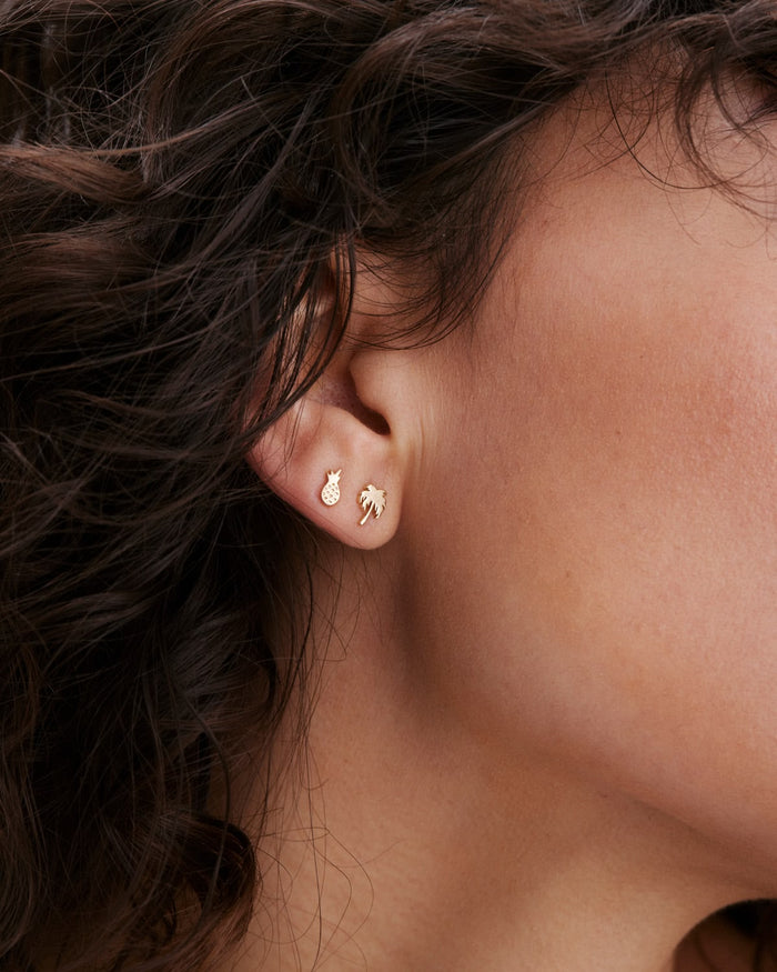 Bryan Anthonys Breathe Gold Stud Earrings On Model