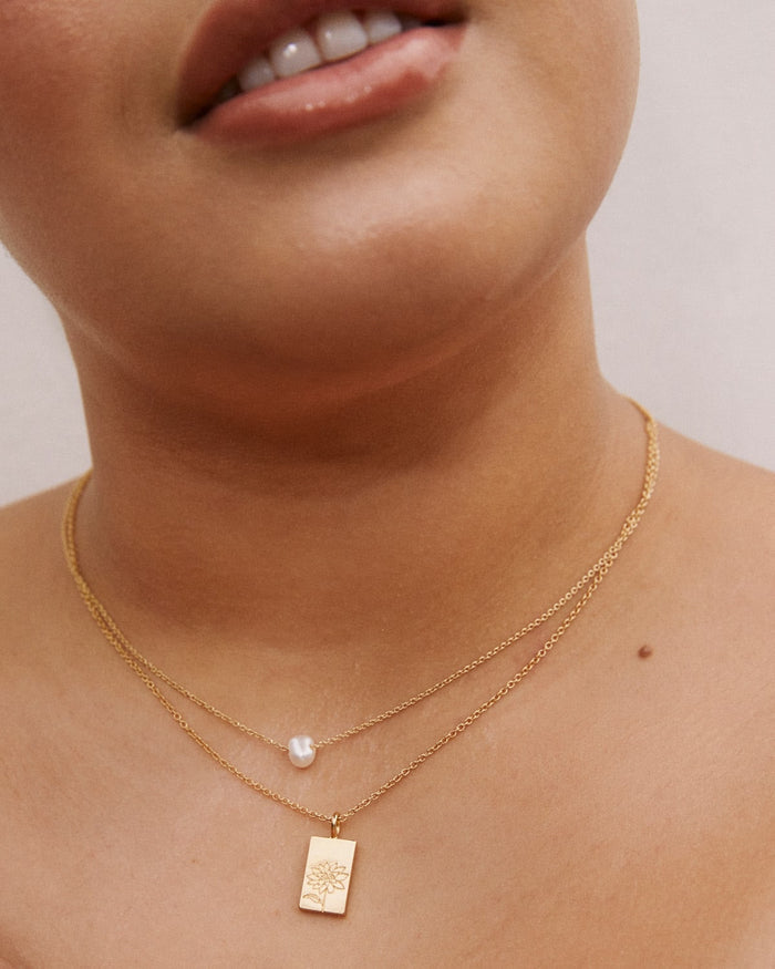 Bryan Anthonys Chasing Light Gold Necklace on Model