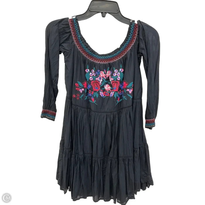 Dress Casual Short By Free People In Black, Size: S