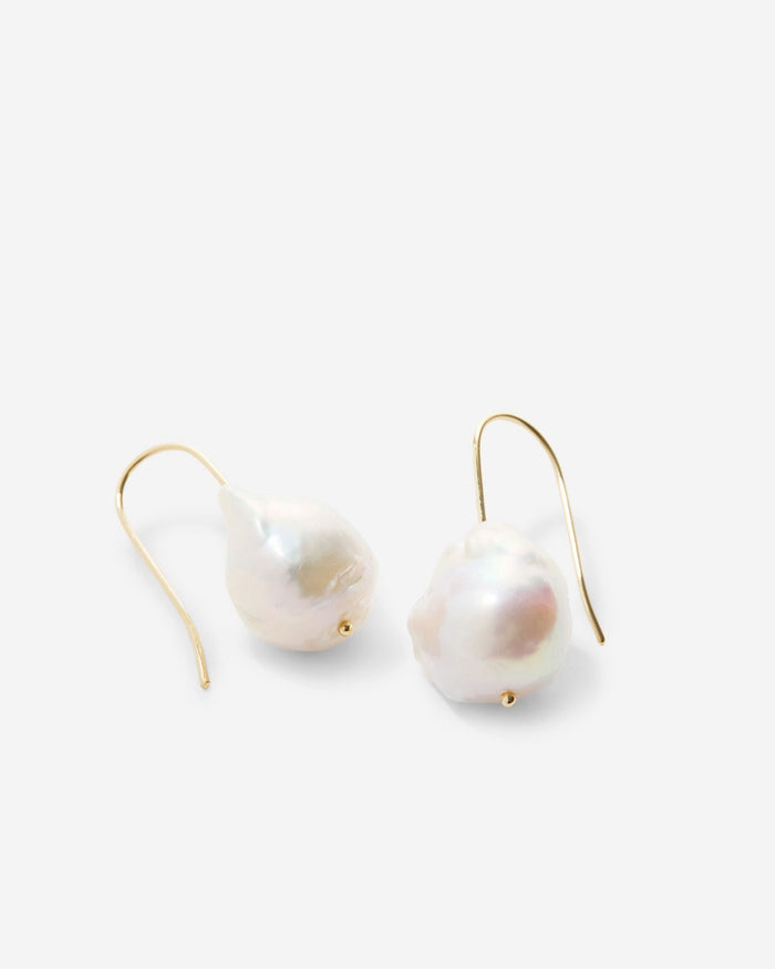 Bryan Anthonys Grit Gold Drop Earrings Macro