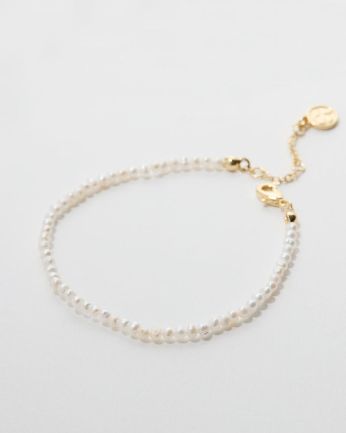 Bryan Anthonys Grit Pearl Seed Anklet Macro