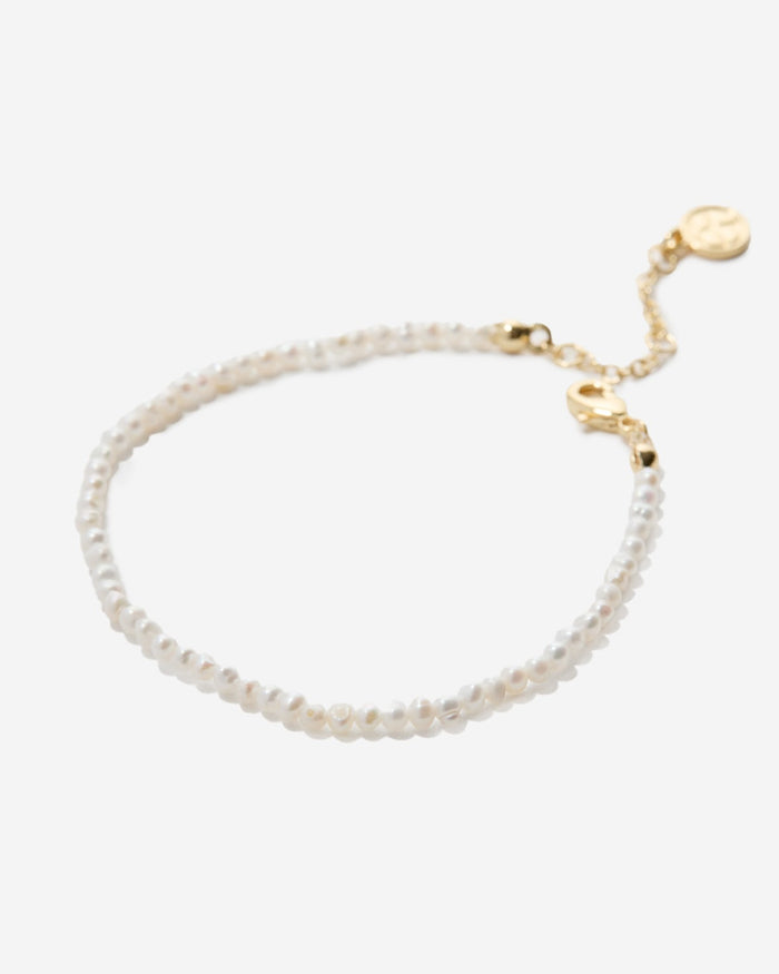 Bryan Anthonys Grit Seed Pearl Bracelet Macro Gold