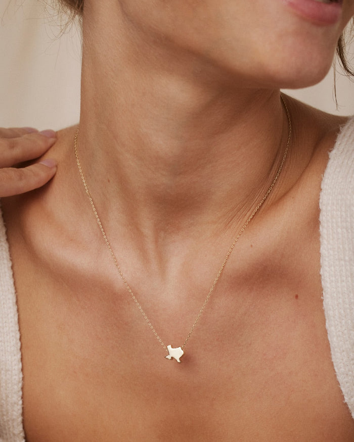 Bryan Anthonys In The Heart Of Gold Necklace On Model