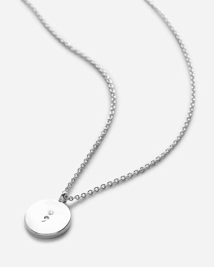 Bryan Anthonys IT DOESN'T END HERE SILVER NECKLACE MACRO SHOT