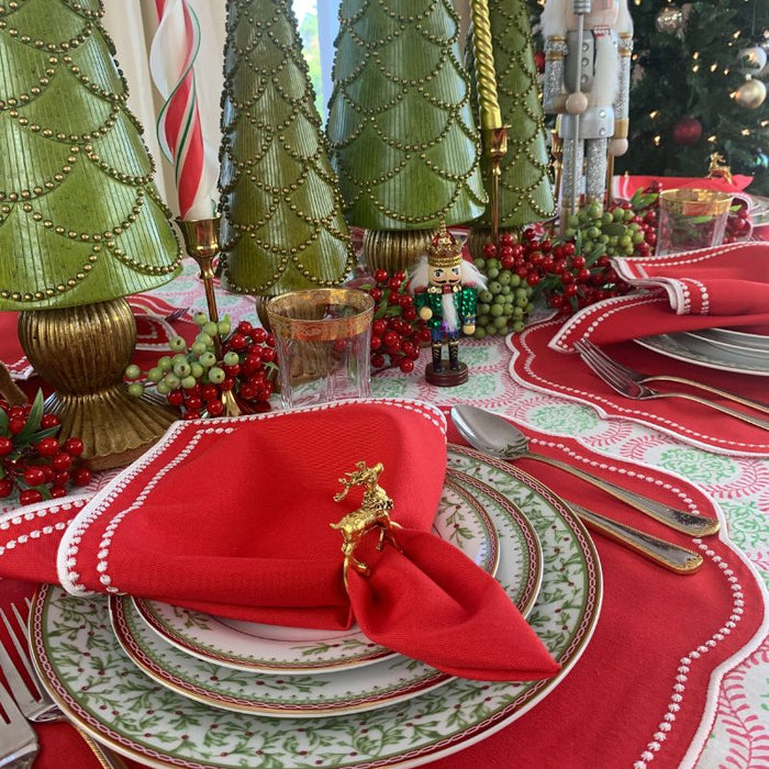 Holiday Vines Tablecloth - The Well Appointed House