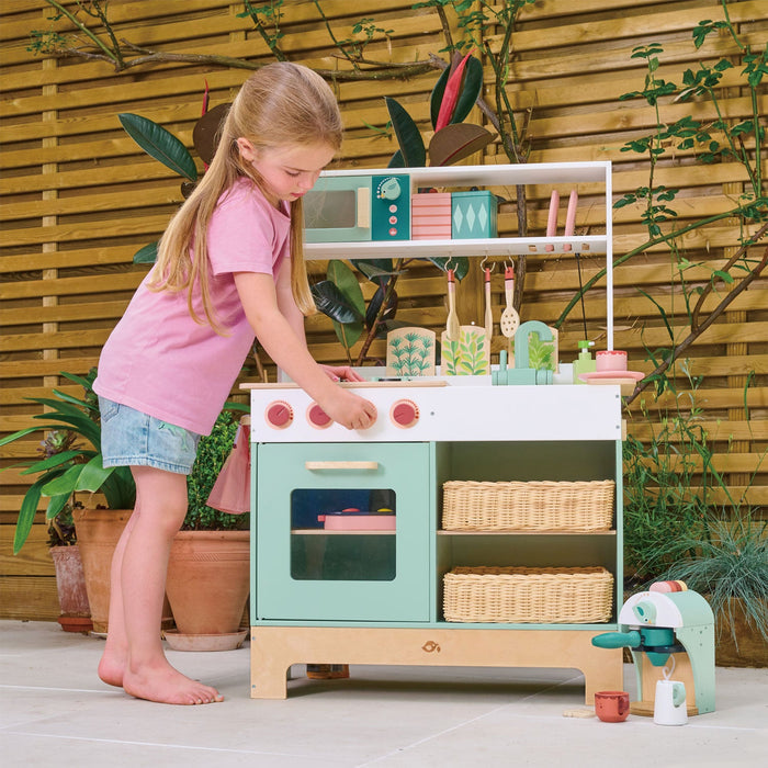 Kitchen Range - The Well Appointed House