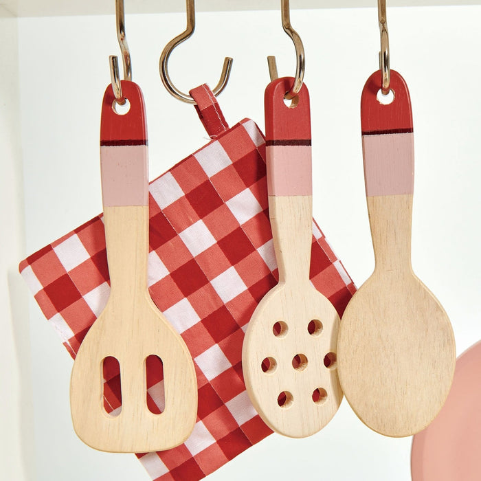 Kitchen Range - The Well Appointed House