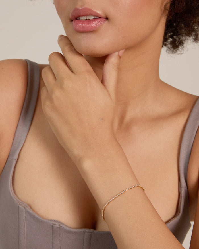 Bryan Anthonys Mom Tennis Bracelet On Model