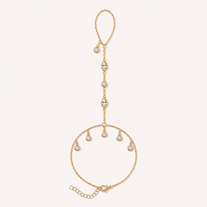 Mykayla hand chain with a sparkling star charm from the Celeste collection