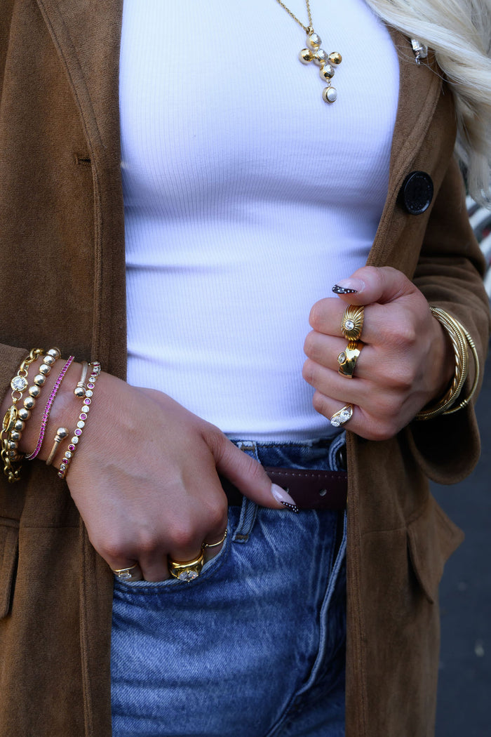 Gold rope chain Jordan necklace finished with an oversized textured cross