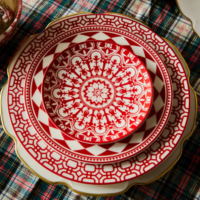 Newport Garden Gate Crimson Dinner Plate - The Well Appointed House