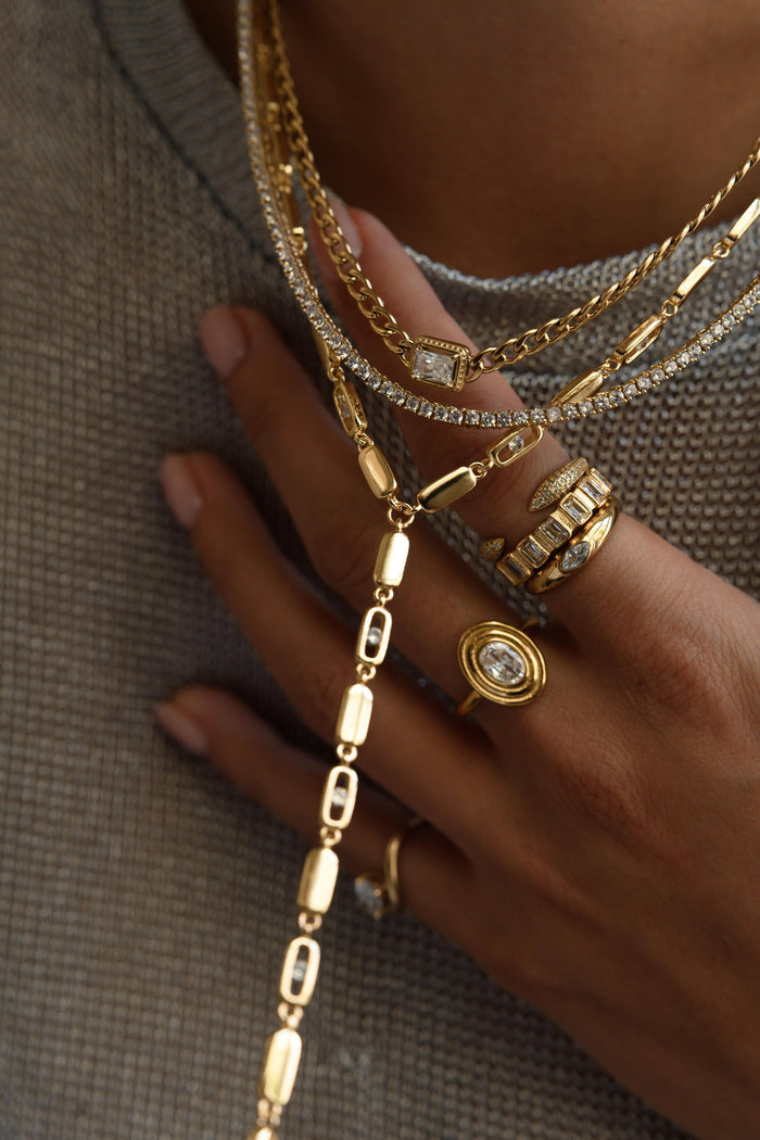 A closer look at the gold Pavé Claw ring, part of the Beads by Tara jewelry collection
