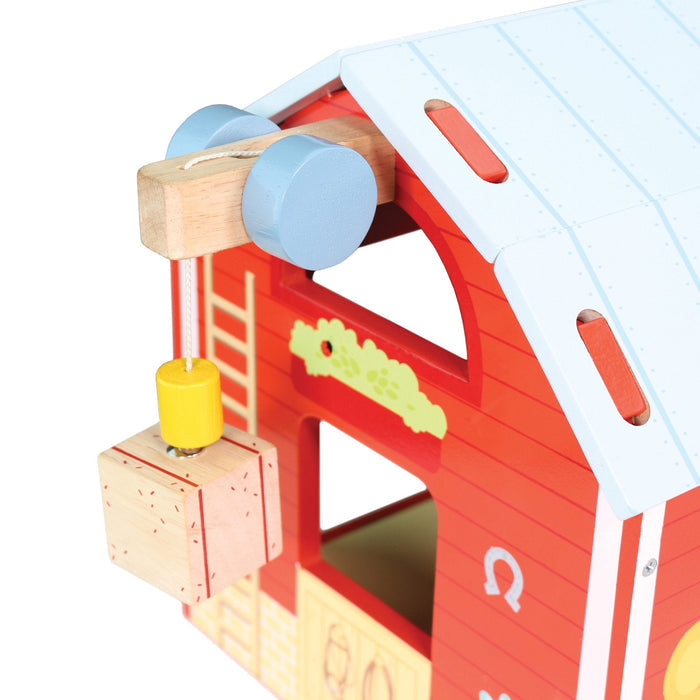 Red Barn - The Well Appointed House