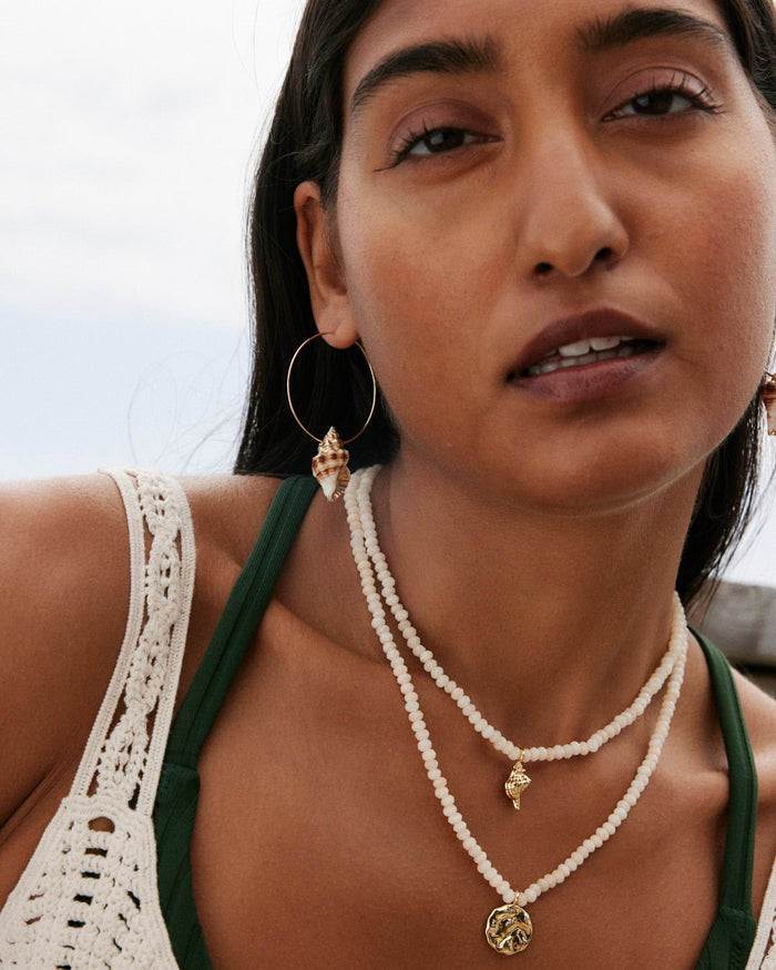 Bryan Anthonys Listen Hoops On Model