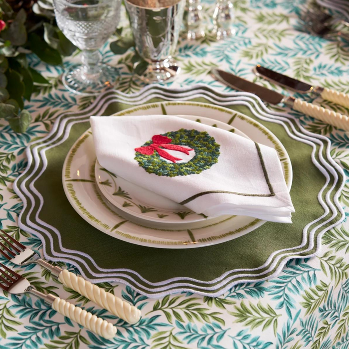 Set of 4 Christmas Wreath Embroidered Napkins - The Well Appointed House