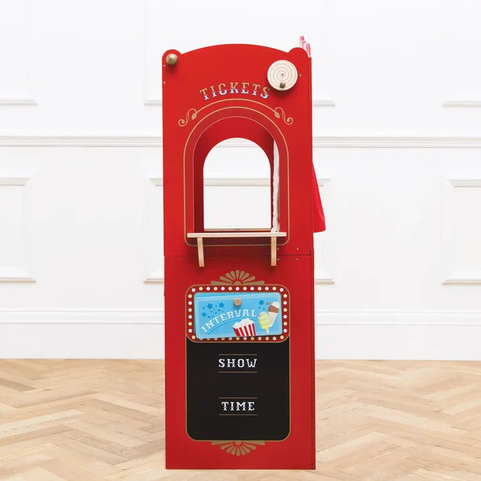 Showtime Puppet Theatre - The Well Appointed House