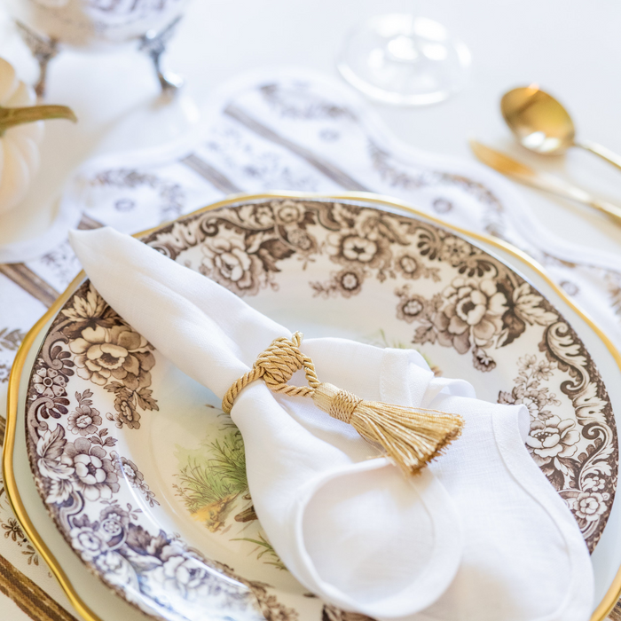 Square Scalloped Placemat, Boxwood Garden - Espresso - The Well Appointed House
