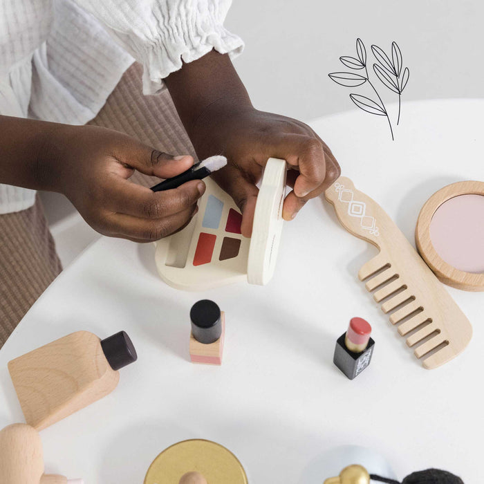 Star Beauty Bag - The Well Appointed House