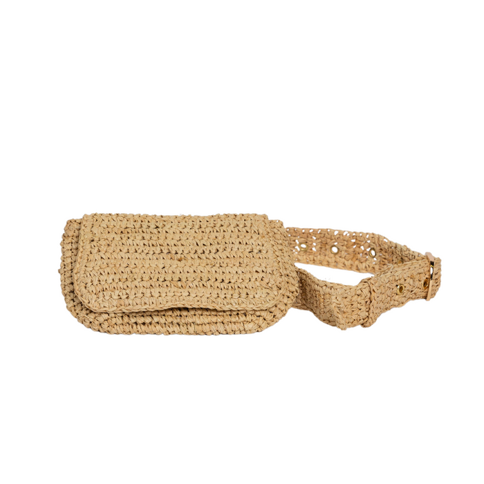 Straw Belt Bag in Natural