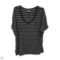Top Short Sleeve By Old Navy In Striped Pattern, Size: Xl