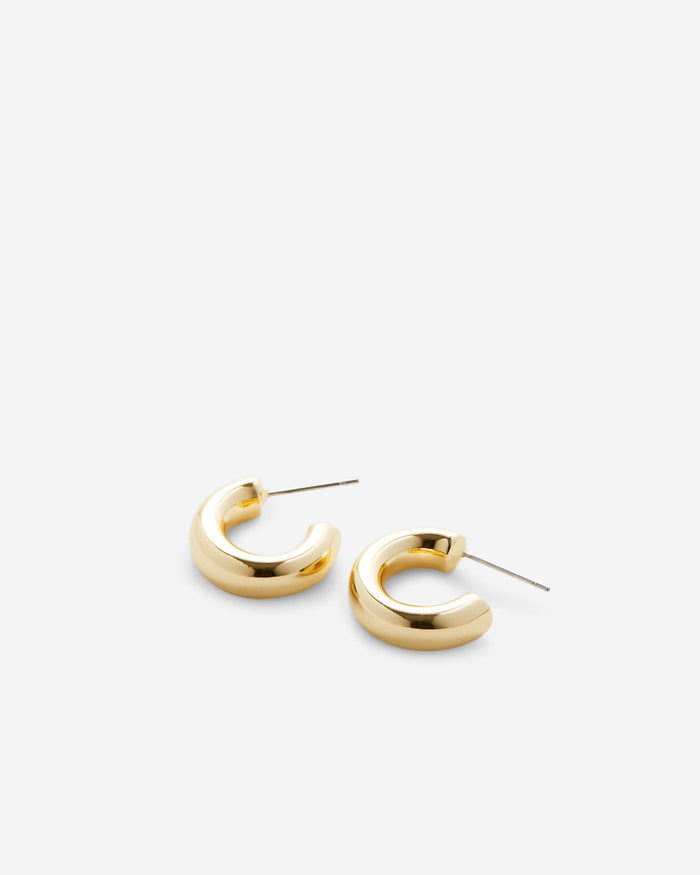 Bryan Anthonys Layers of You Gold Unstoppable Mini Hoops Macro