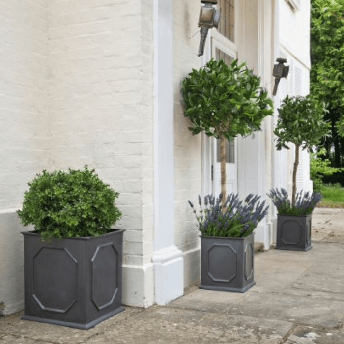 William Traditional Garden Planter - Outdoor Planters - The Well Appointed House