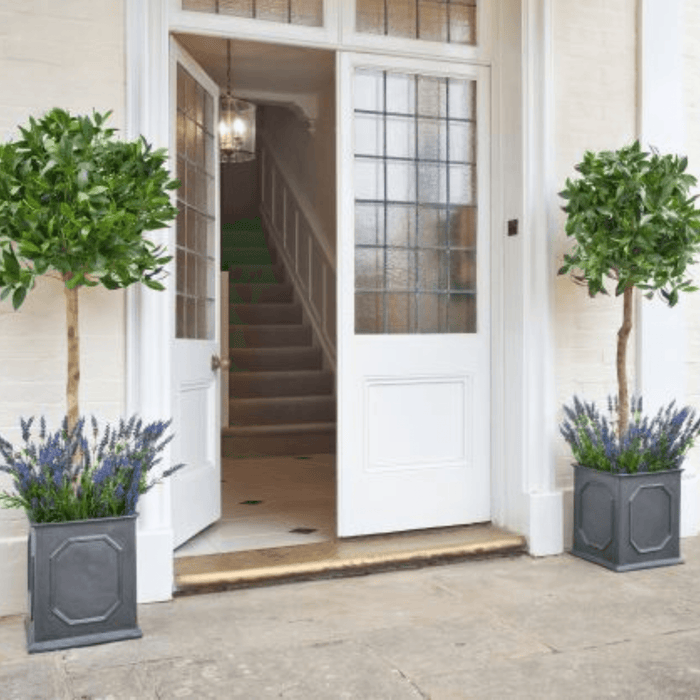 William Traditional Garden Planter - Outdoor Planters - The Well Appointed House